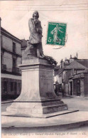 37 - Indre Et Loire - LOCHES -  Statue D'Alfred De Vigny - Loches
