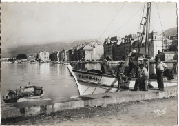 TOULON - Un Coin Du Port - Toulon