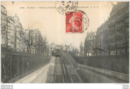 PARIS METROPOLITAIN GARE DU BOULEVARD BARBES - Stations, Underground