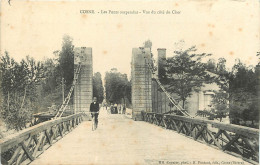  58 - COSNE -  LES PONTS  SUSPENDUS - VUE DU COTE DU CHER - Cosne Cours Sur Loire