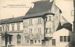  90 - DELLE - Le Presbytère Et L'école De Garçons - Delle