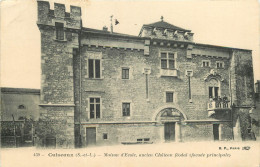 71 - CUISEAUX - MAISON D'ECOLE ANCIEN CHATEAU FEODAL - FACADE PRINCIPALE - Sonstige & Ohne Zuordnung