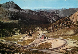 05 - Hautes Alpes - Col D'Izoard - Vue Générale Des Derniers Lacets De La Route Et Du Refuge Napoléon - CPM - Voir Scans - Other & Unclassified