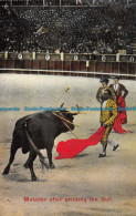 R124071 Matador After Pricking The Bull. V. B. Cumbo - Monde