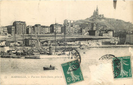 13  MARSEILLE  VUE SUR NOTRE DAME - Notre-Dame De La Garde, Aufzug Und Marienfigur