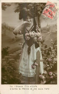 FANTAISIE    FEMME  LADY  FRAU  ALSACIENNE - Vrouwen