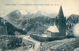 38  L'EGLISE D'HUEZ ET LE GRAND ROCHAIL  E.R. - Andere & Zonder Classificatie