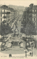 69  LYON  MONUMENT CARNOT ET PERSPECTIVE DE LA RUE DE LA REPUBLIQUE - Lyon 1