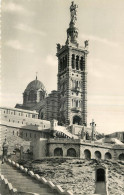 13  MARSEILLE  BASILIQUE NOTRE DAME DE LA GARDE  LE CARREFOUR DU MONDE  - Notre-Dame De La Garde, Funicular Y Virgen