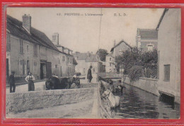 Carte Postale 77. Provins  L'Abreuvoir   Très Beau Plan - Provins