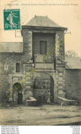 08.  BAZEILLES . Entrée De L'ancien Château .. CPA Animée ; - Autres & Non Classés