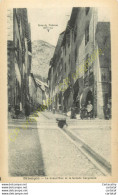 05.  BRIANCON . La Grand'Rue Et La Grande Gargouille .  CPA Animée . - Briancon