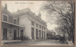 CPA 84 - AVIGNON - La Gare - TB PLAN Façade Devanture Extérieur ATTELAGES - Avignon