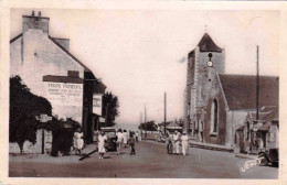 44 - Loire Atlantique -  SAINT BREVIN Les PINS -   Avenue De La Plage Et L'église - Saint-Brevin-les-Pins