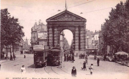 33 -  BORDEAUX - Place Et Porte D'Aquitaine - Bordeaux