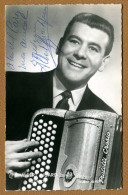 ALBERT HUARD Jr :  AUTOGRAPHE - ACCORDEON - Singers & Musicians