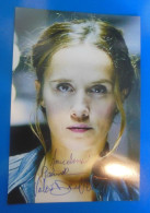 AUTOGRAPHE DE VALERIE DECOBERT SUR PHOTO - Schauspieler Und Komiker