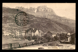 74 - SALLANCHES - LA GARE DE CHEMIN DE FER - WAGONS - Sallanches