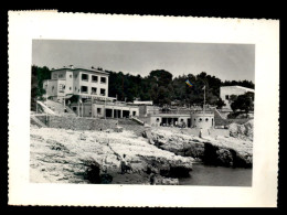 13 - CASSIS - HOTEL-RESTAURANT LA PLAGE BLEUE - Cassis