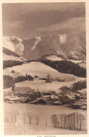 74 / MEGEVE - Le Bourg Avec Une Partie De La Chaîne Du Mont-Joly - Megève