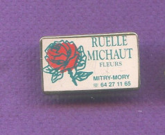 Rare Pins Fleur Rose Mitry Mory Seine Et Marne En Plastique Dur T220 - Steden