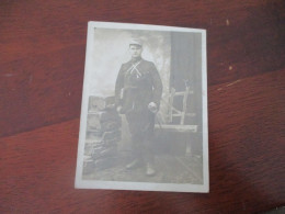 CARTE PHOTO ILITARIA CAMPAGNE 1914.15  POILU EPEE - War 1914-18