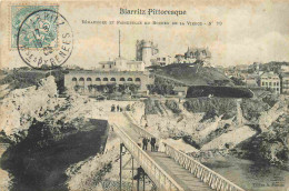 64 - Biarritz - Sémaphore Et Passerelle Du Rocher De La Vierge - Animée - CPA - Oblitération Ronde De 1905 - Voir Scans  - Biarritz