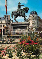 45 - Orléans - Place Du Martroi - Statue équestre De Jeanne D'Arc - Fleurs - CPM - Voir Scans Recto-Verso - Orleans