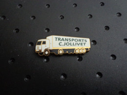 Pin's Camion Transports C.JOLLIVET Estampillé Succes - Sonstige & Ohne Zuordnung