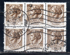 ITALIA REPUBBLICA ITALY REPUBLIC 1968 - 1976 SIRACUSANA TURRITA STELLE STARS LIRE 20 BLOCCO USATO BLOCK USED OBLITERE' - 1961-70: Afgestempeld