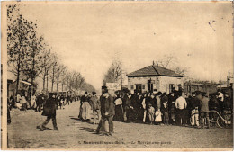 PC 93 FRANCE MARKETS MONTREUIL-SOUS-BOIS MARCHÉ AUX PUCES (a57794) - Montreuil