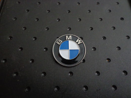 Pin's Rond Logo BMW - BMW