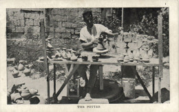 PC MIDDLE EAST THE POTTER TYPE, Vintage Postcard (b54392) - Jordan