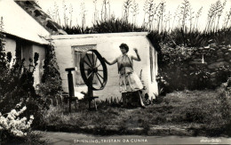 PC TRISTAN DA CUNHA PORTUGUESE COLONY SPINNING, Vintage Postcard (b54366) - Sainte-Hélène