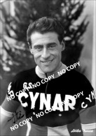 PHOTO CYCLISME REENFORCE GRAND QUALITÉ ( NO CARTE ) ATTIIO MORESI TEAM CYNAR 1963 - Radsport