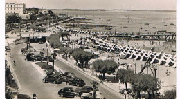 33   ARCACHON LA PLAGE LES BOULEVARDS ET PASSAGE  SOUTERRAIN 1952       9X14 - Arcachon