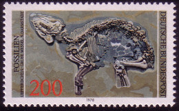 975 Fossilien 200 Pf Urpferdchen ** - Unused Stamps