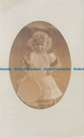 R126483 Old Postcard. Little Girl - World