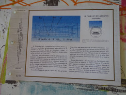 Tirage Limité Classeur Timbre Premier Jour  C.E.F Le Pavillon De La France à Séville 1992 - Postdokumente