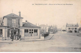 RAMBOUILLET - Place De La Gare Et Rue Gambetta - Très Bon état - Rambouillet