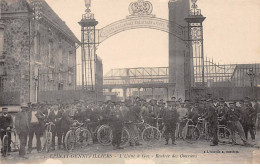 EPINAY - GENNEVILLIERS - L'Usine à Gaz - Rentrée Des Ouvriers - Très Bon état - Gennevilliers