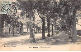 HYERES - Avenue Gambetta - Très Bon état - Hyeres