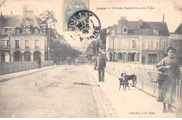 JOIGNY - Avenue Gambetta - Très Bon état - Joigny