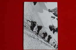 1963  Austrian Dhaula Himal Expedition Signed By 8 Climbers Mountaineering Himalaya Escalade Alpinisme - Sportspeople