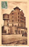 NEUILLY SUR MARNE - La Gare Et La Place - Très Bon état - Neuilly Sur Marne