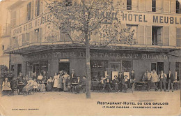 COURBEVOIE - Restaurant Hotel Du Coq Gaulois - Place Charras - état - Courbevoie