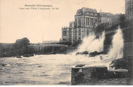 BIARRITZ Pittoresque - Vague Sous L'Hôtel D'Angleterre - Très Bon état - Biarritz