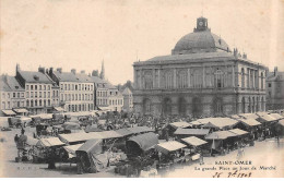 SAINT OMER - La Grande Place Un Jour De Marché - Très Bon état - Saint Omer