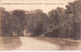 PARIS - Ecole Duvignau De Lanneau - La Ligne D'arrivée De La Piste - Rue Raynouard - Très Bon état - Education, Schools And Universities