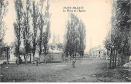 SAINT MAXENT - La Place Et L'Eglise - Très Bon état - Autres & Non Classés